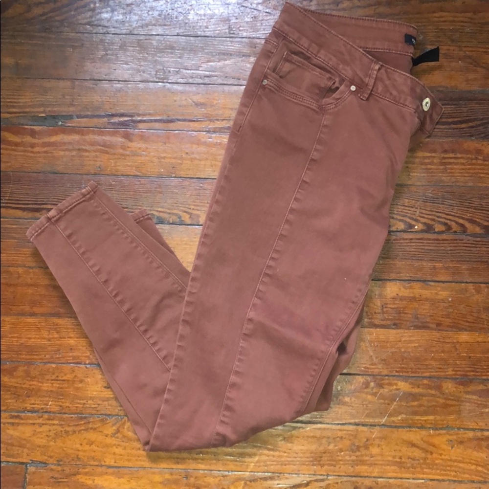 White House Black Market Skimmer Ankle Pants